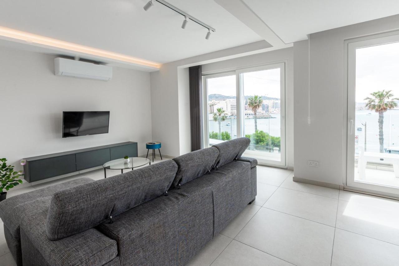 Seafront Luxury Apartment St. Paul's Bay Exterior foto